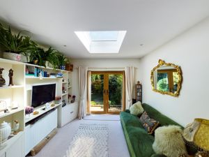 Garden room - click for photo gallery